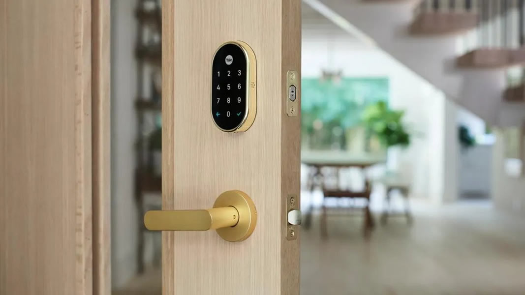 Read more about the article The Ultimate Guide to Smart Locks: Features for Home Security