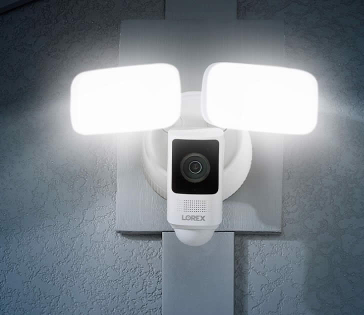 Lorex-floodlight-security-camera