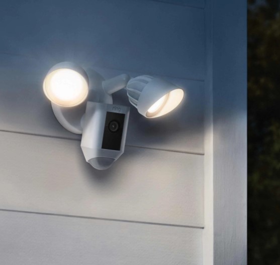 Floodlight Security Camera - Feature