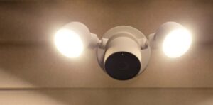 Read more about the article Nest Cam with Floodlight: Elevating Home Security